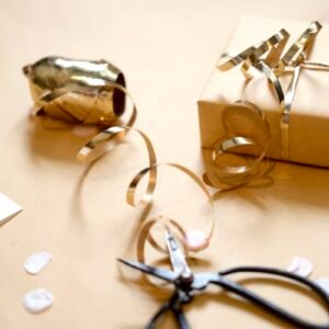 Cadeau ami original : idées pour surprendre votre meilleur ami